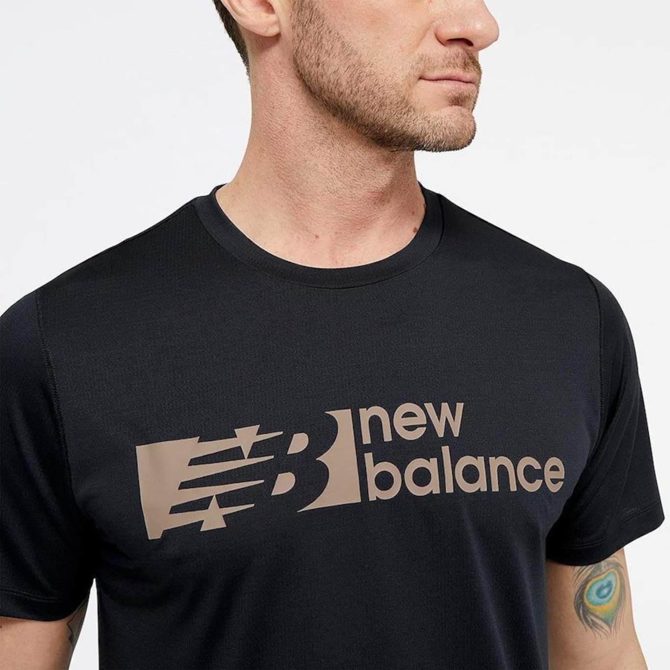 CAMISETA NEW BALANCE TENACITY GRAPHIC - Foto 3