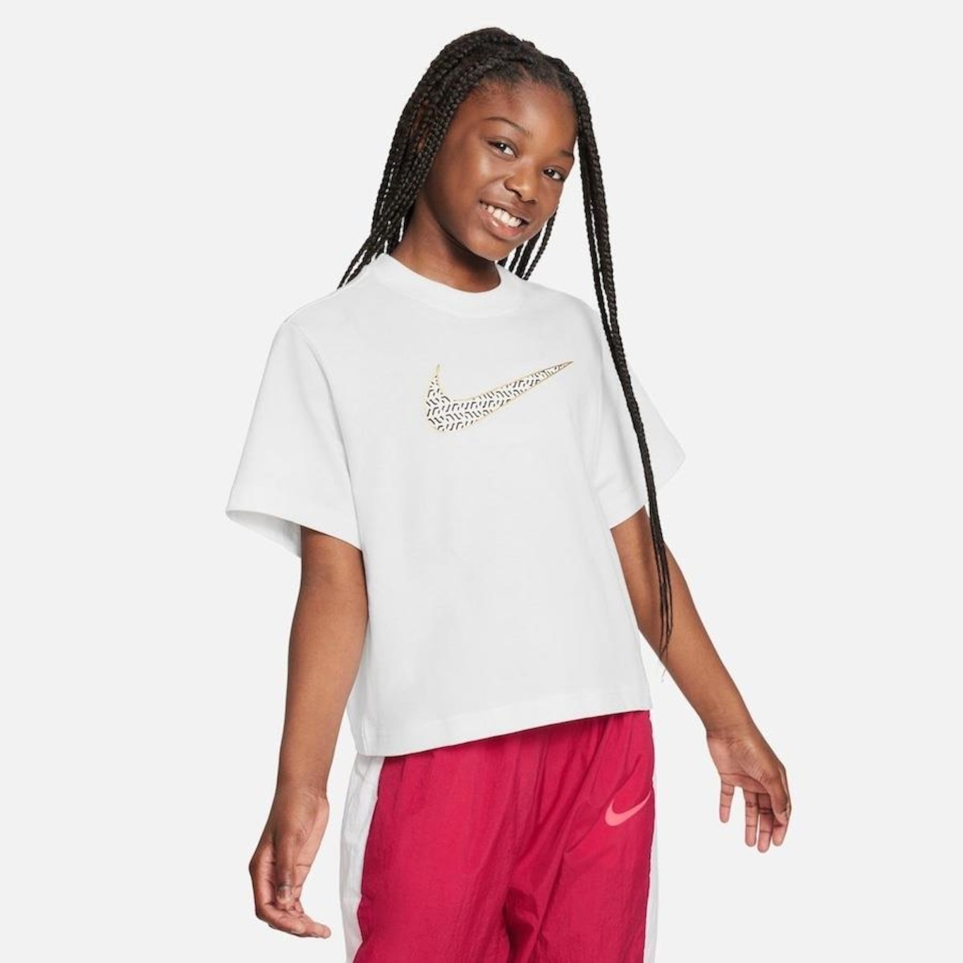 Camiseta Nike Sportswear Boxy - Infantil - Foto 1