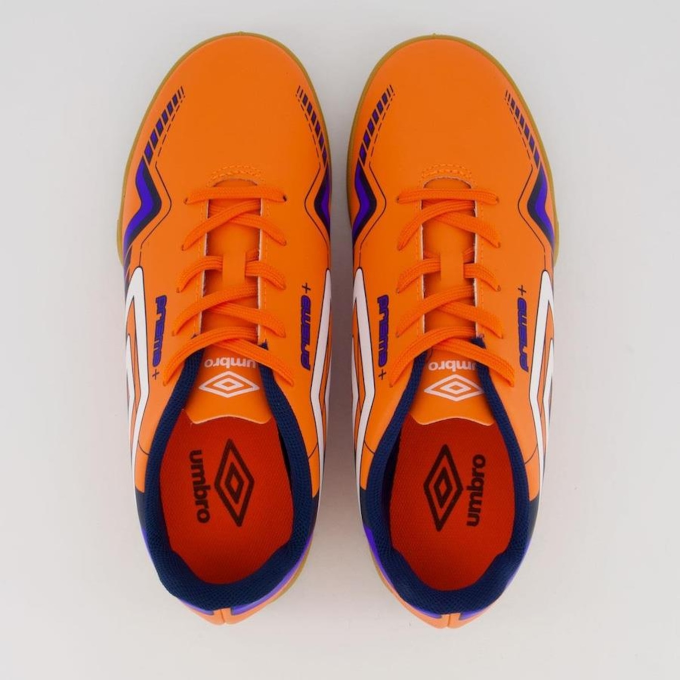 Chuteira Futsal Umbro Prisma+ - Adulto - Foto 3