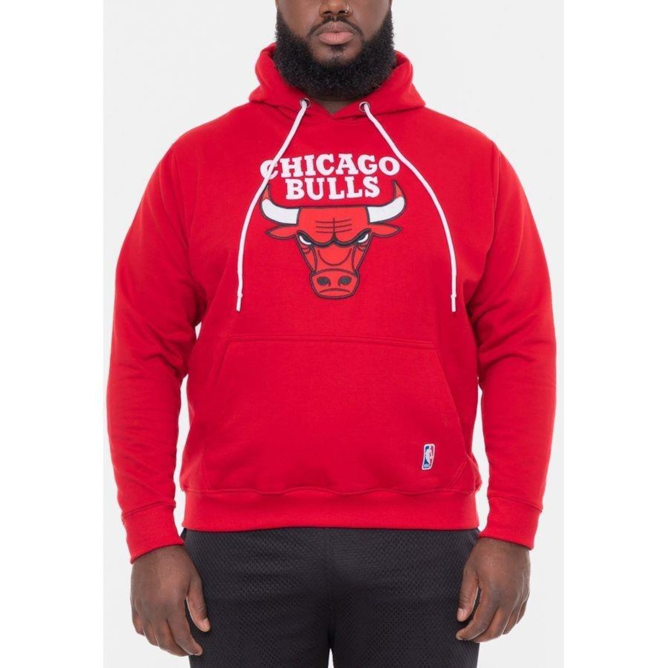 Blusão de Moletom com Capuz NBA Plus Size Com Feltro Logo Chicago Bulls Vermelho - Masculina - Foto 3