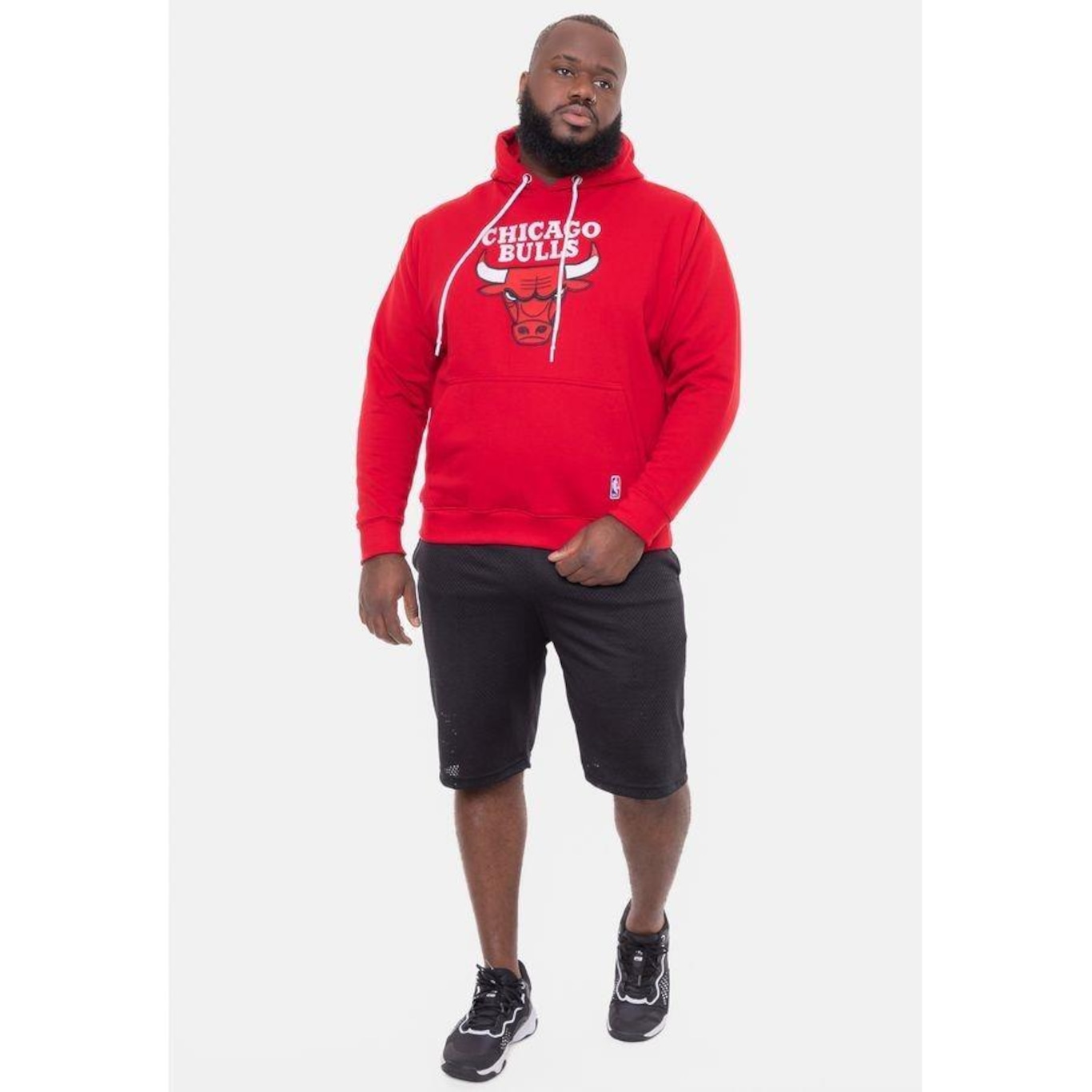 Blusão de Moletom com Capuz NBA Plus Size Com Feltro Logo Chicago Bulls Vermelho - Masculina - Foto 4