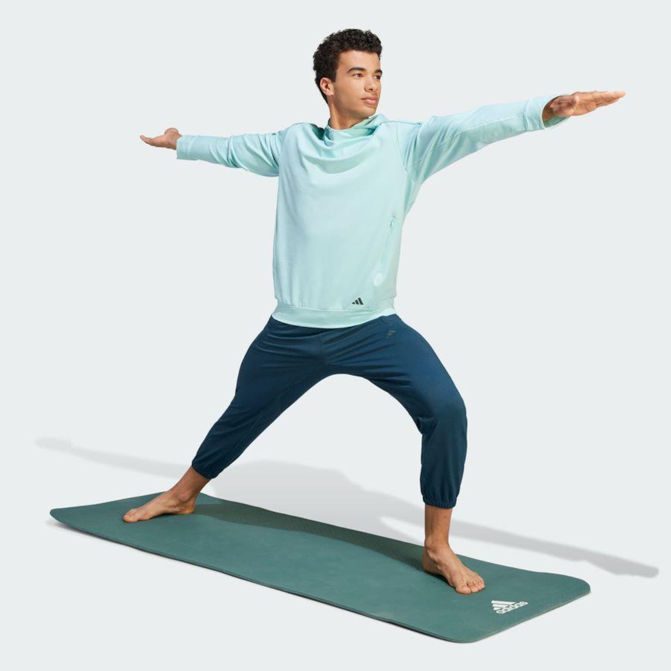 Blusão de Moletom com Capuz adidas Yoga - Masculino em Promoção
