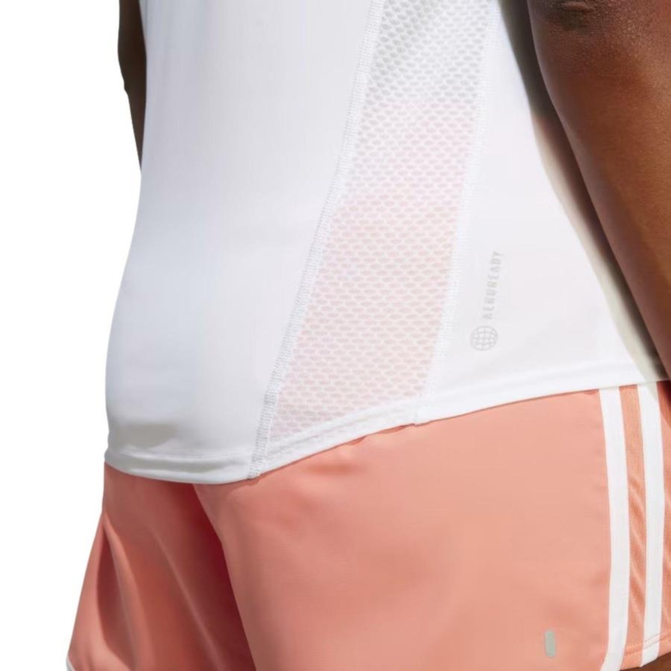 Camiseta adidas Own The Run - Feminina - Foto 3