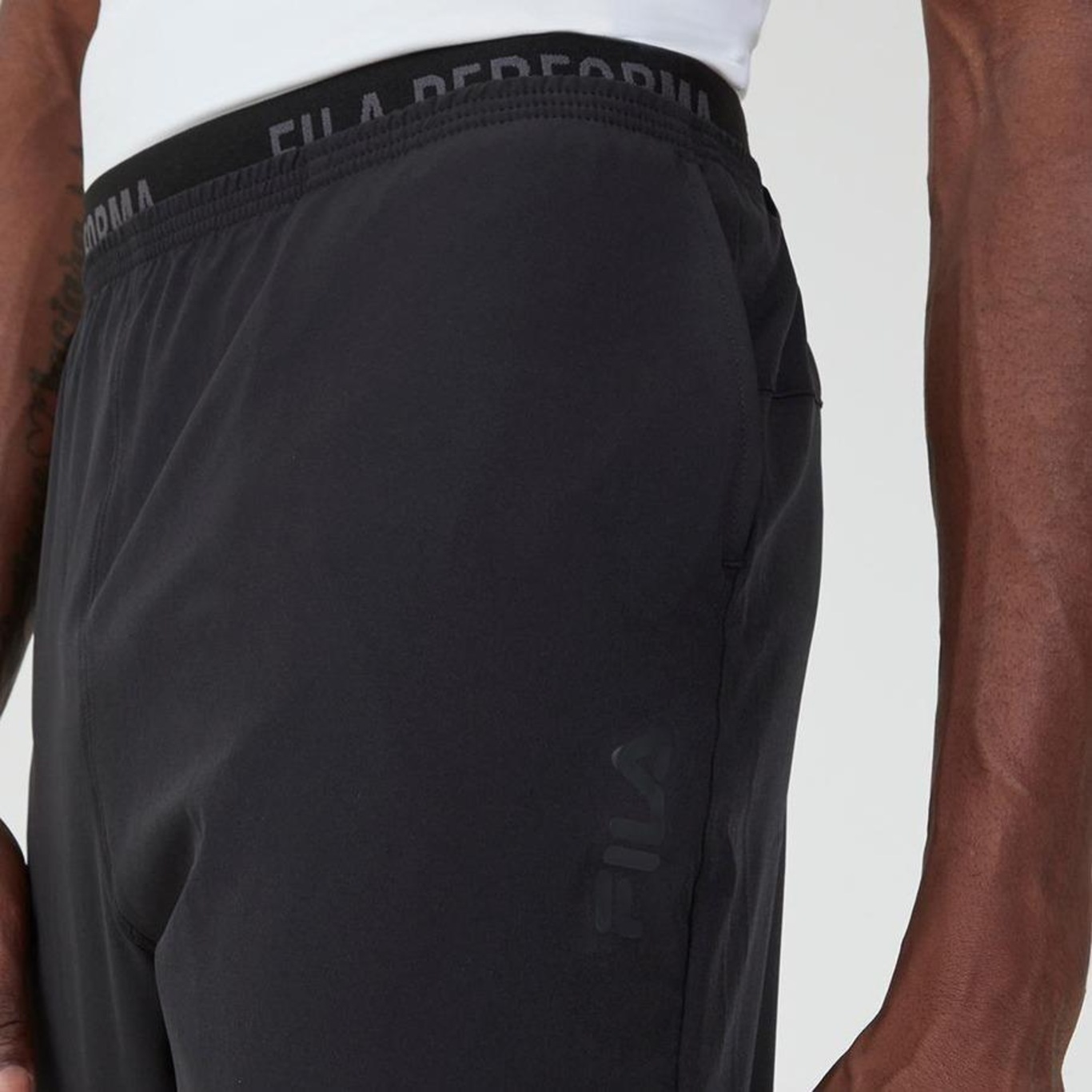 Calça Fila Slim Zip - Masculina - Foto 5