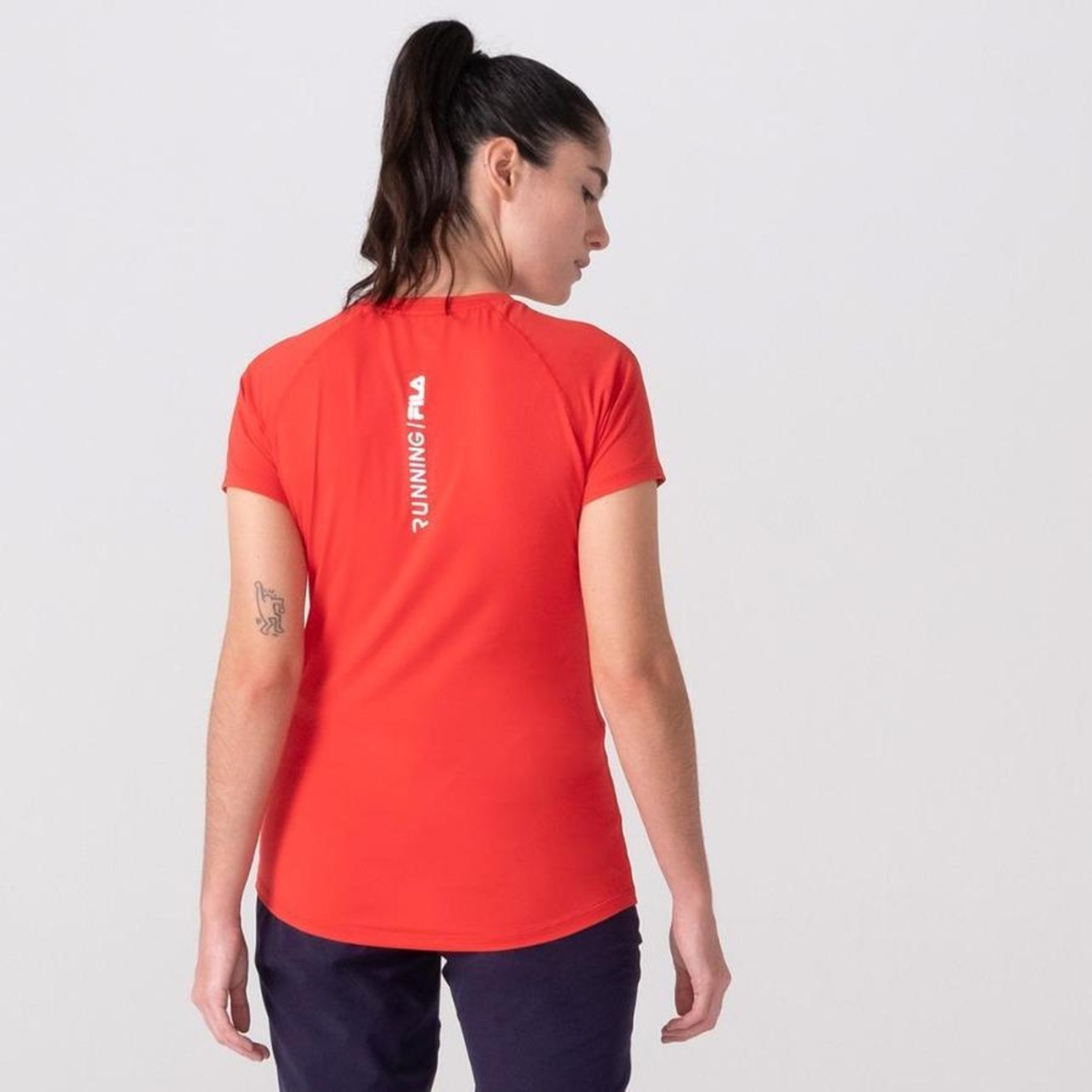 Camiseta Fila Pro Ii - Feminina - Foto 2