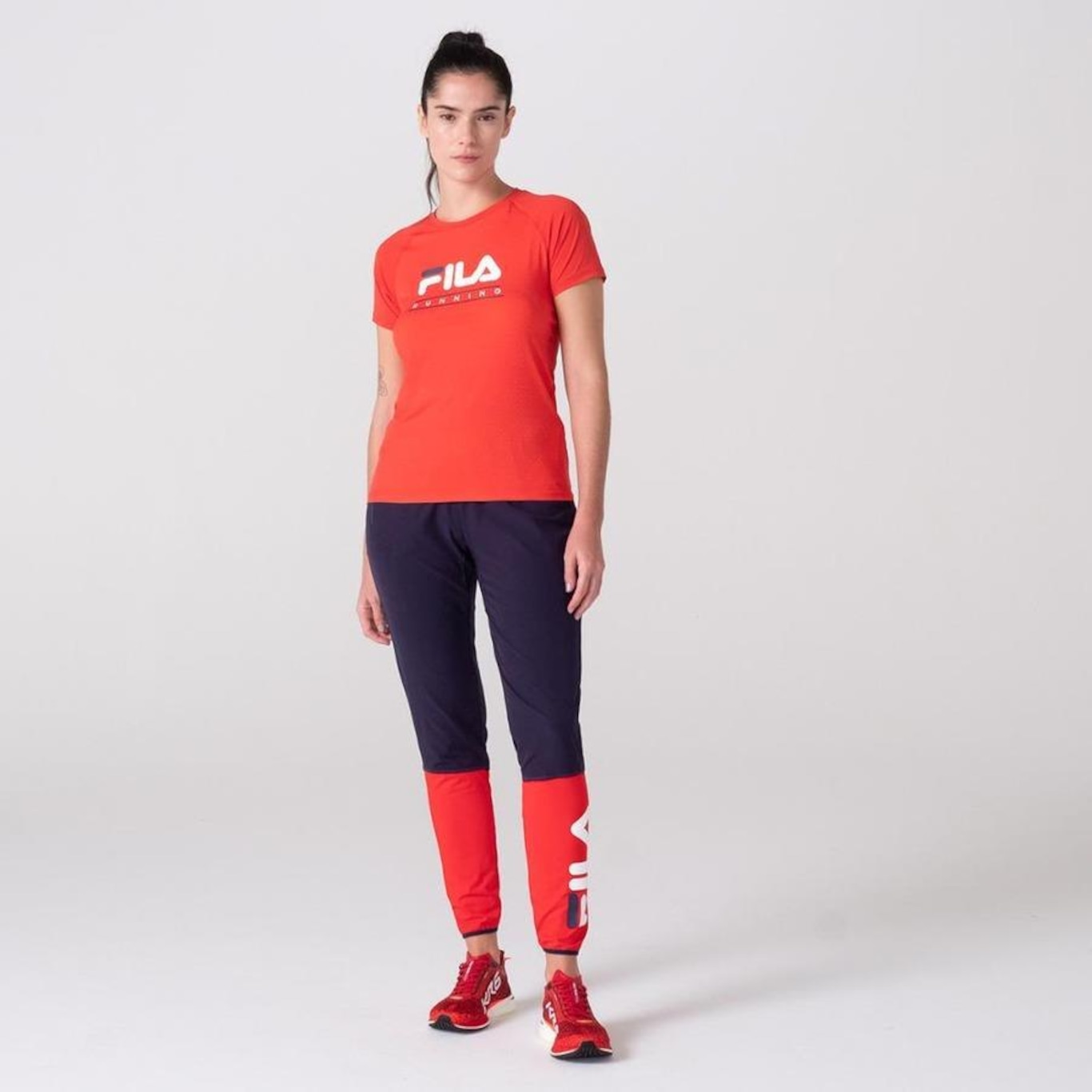 Camiseta Fila Pro Ii - Feminina - Foto 3