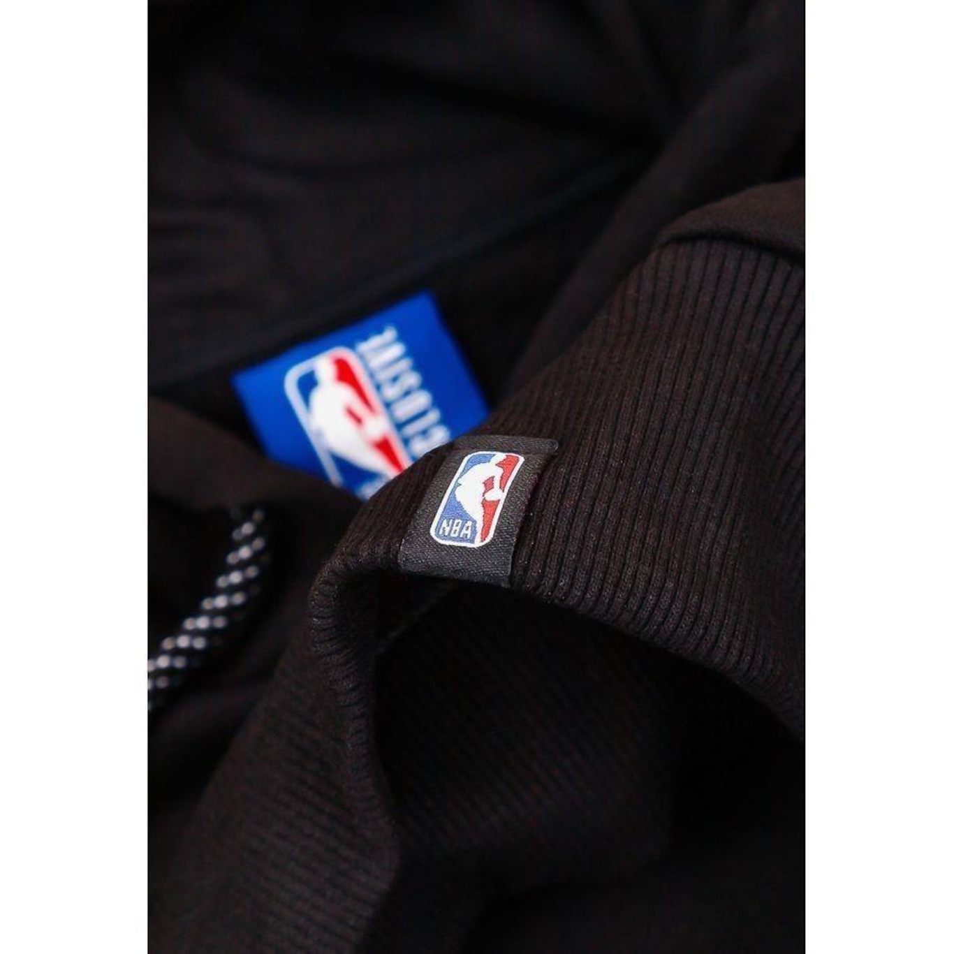 Blusão de Moletom com Capuz NBA Patches Logo Chicago Bulls - Masculino - Foto 3