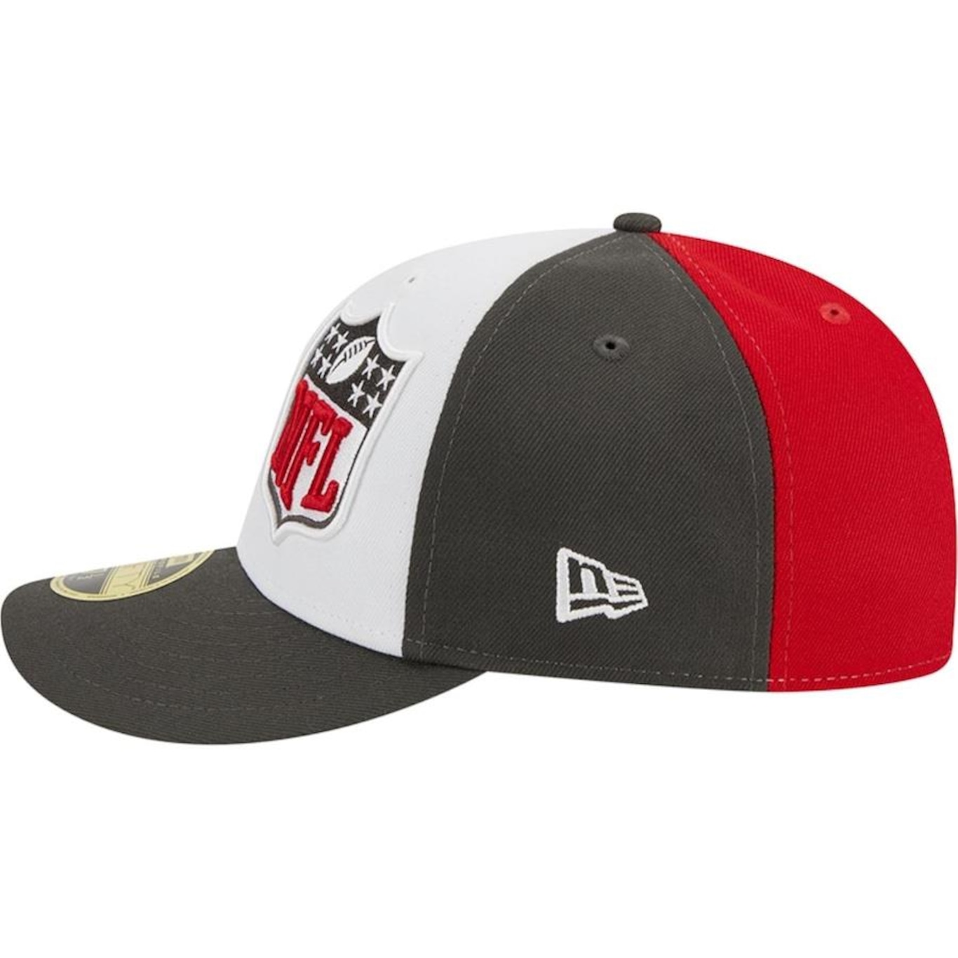 Boné Aba Curva New Era 59Fifty Fitted Low Profile Tampa Bay Buccaneers Sideline 2023 - Fechado - Masculino - Foto 3