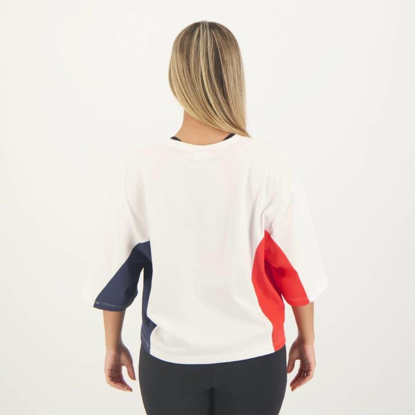 Blusa Cropped Fila Color Block Letter - Feminina - Foto 3