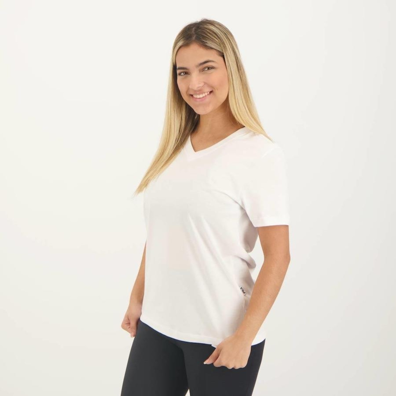 Camiseta Fila Basic - Feminina - Foto 3