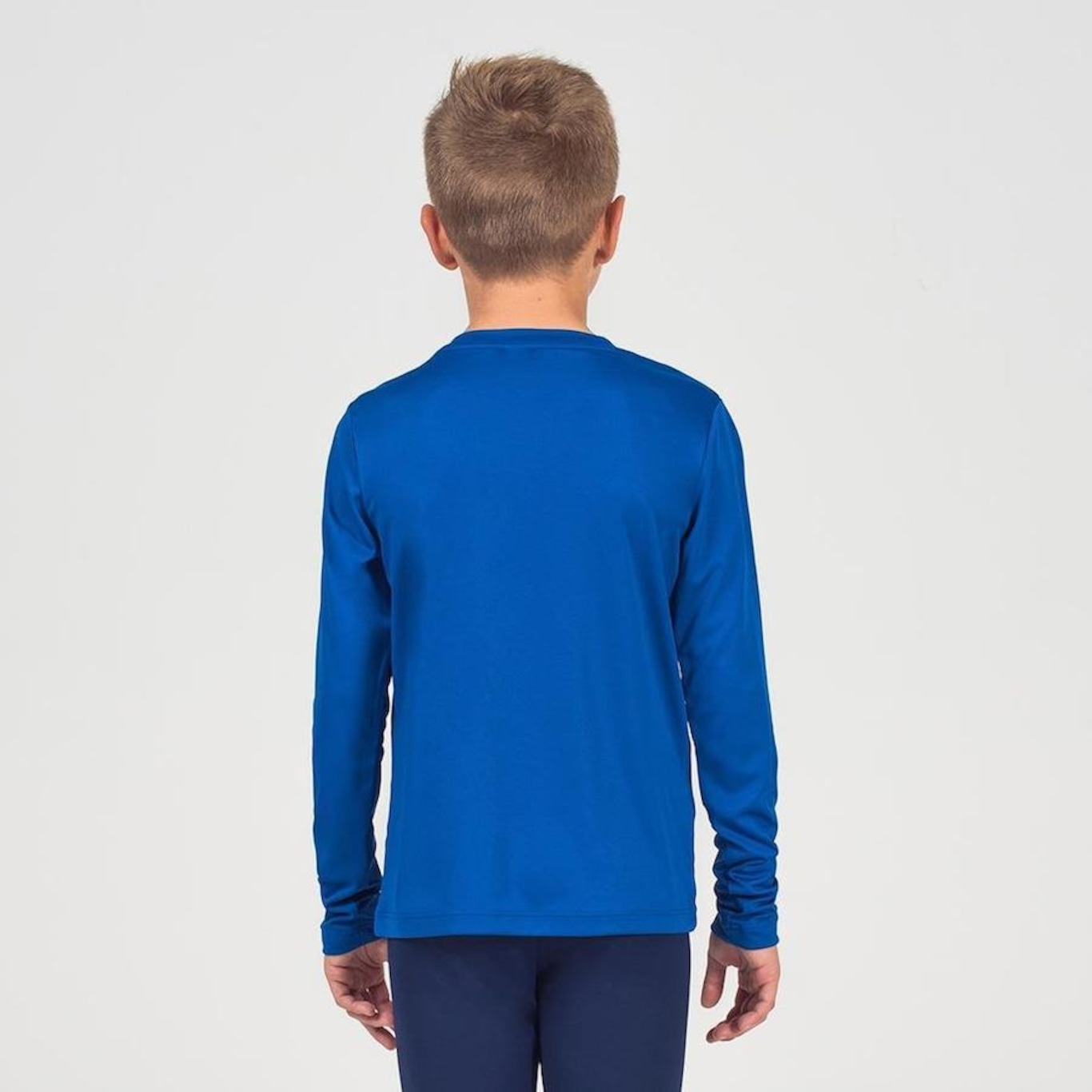 Camiseta Umbro Manga Longa Basic UV - Infantil - Foto 3