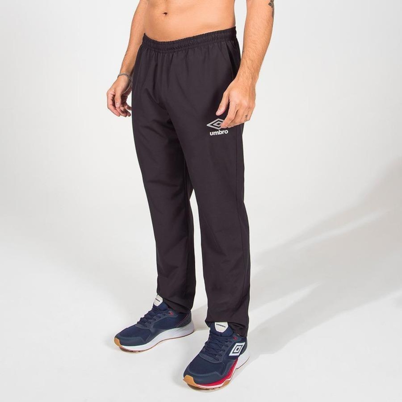 Calça Umbro Basic Form - Masculina - Foto 1