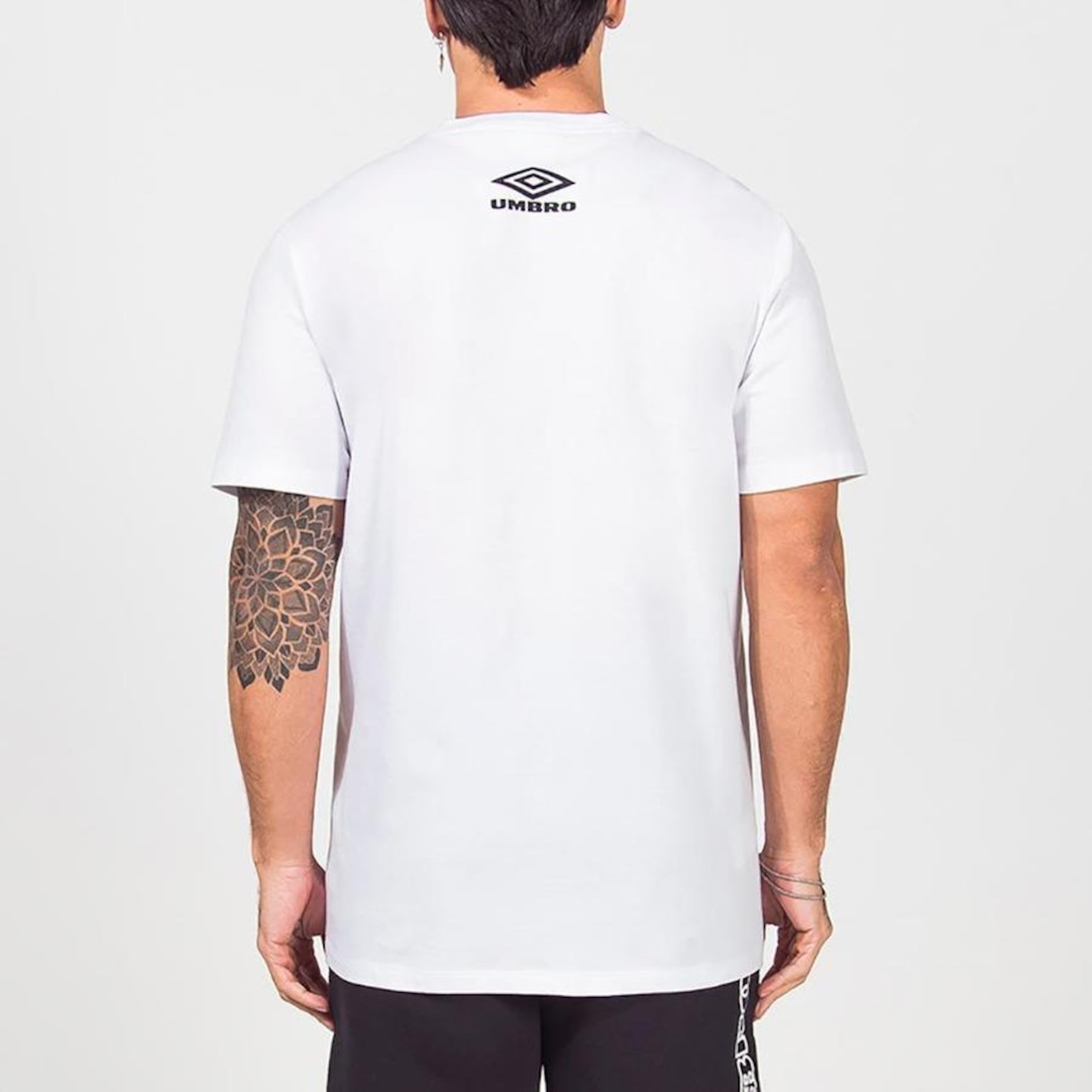 Camiseta Umbro Duo Diamond Ilusion - Masculina - Foto 3