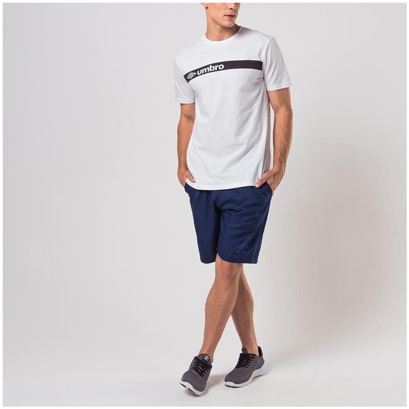 Camiseta Umbro TWR Linear Diamond - Masculina - Foto 4