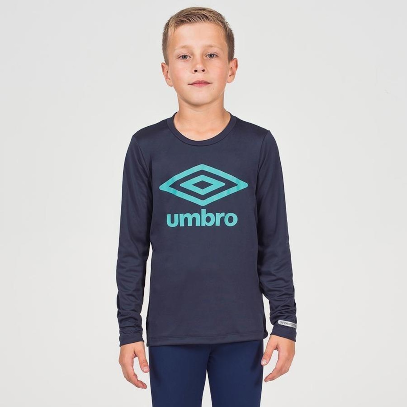 Camiseta Umbro Manga Longa Umbro Basic Uv - Infantil - Foto 4