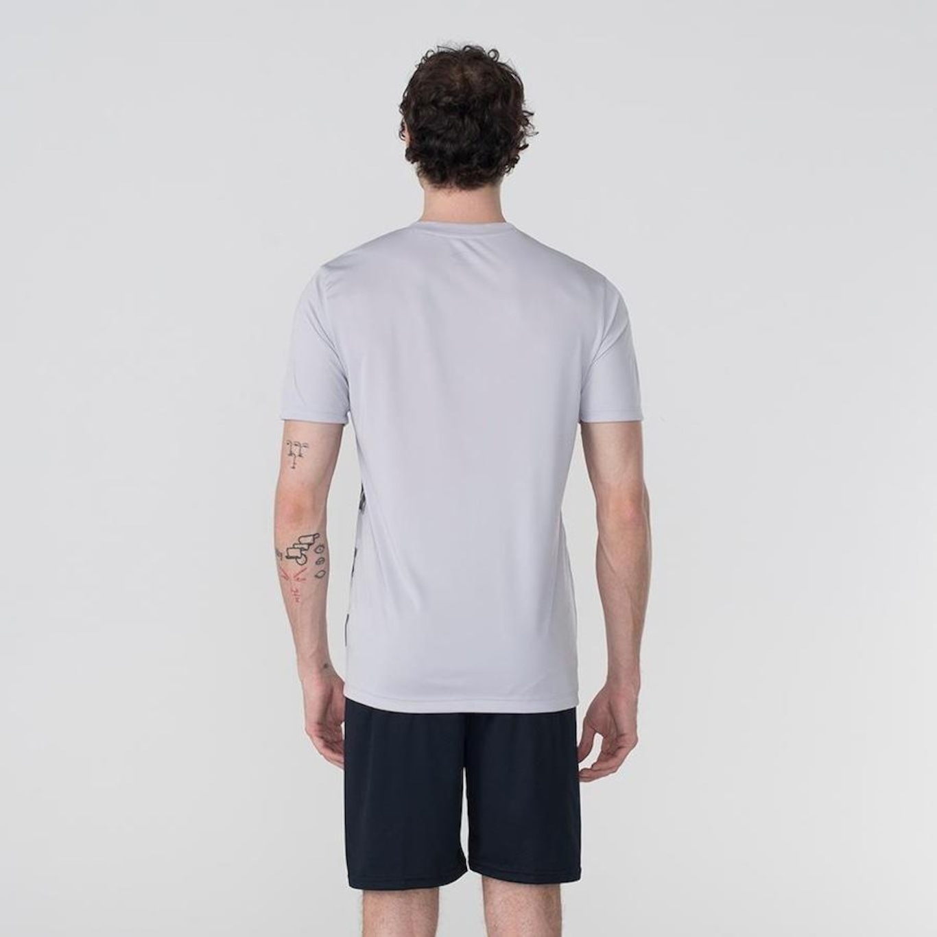 Camiseta Umbro Diagram - Masculina - Foto 1