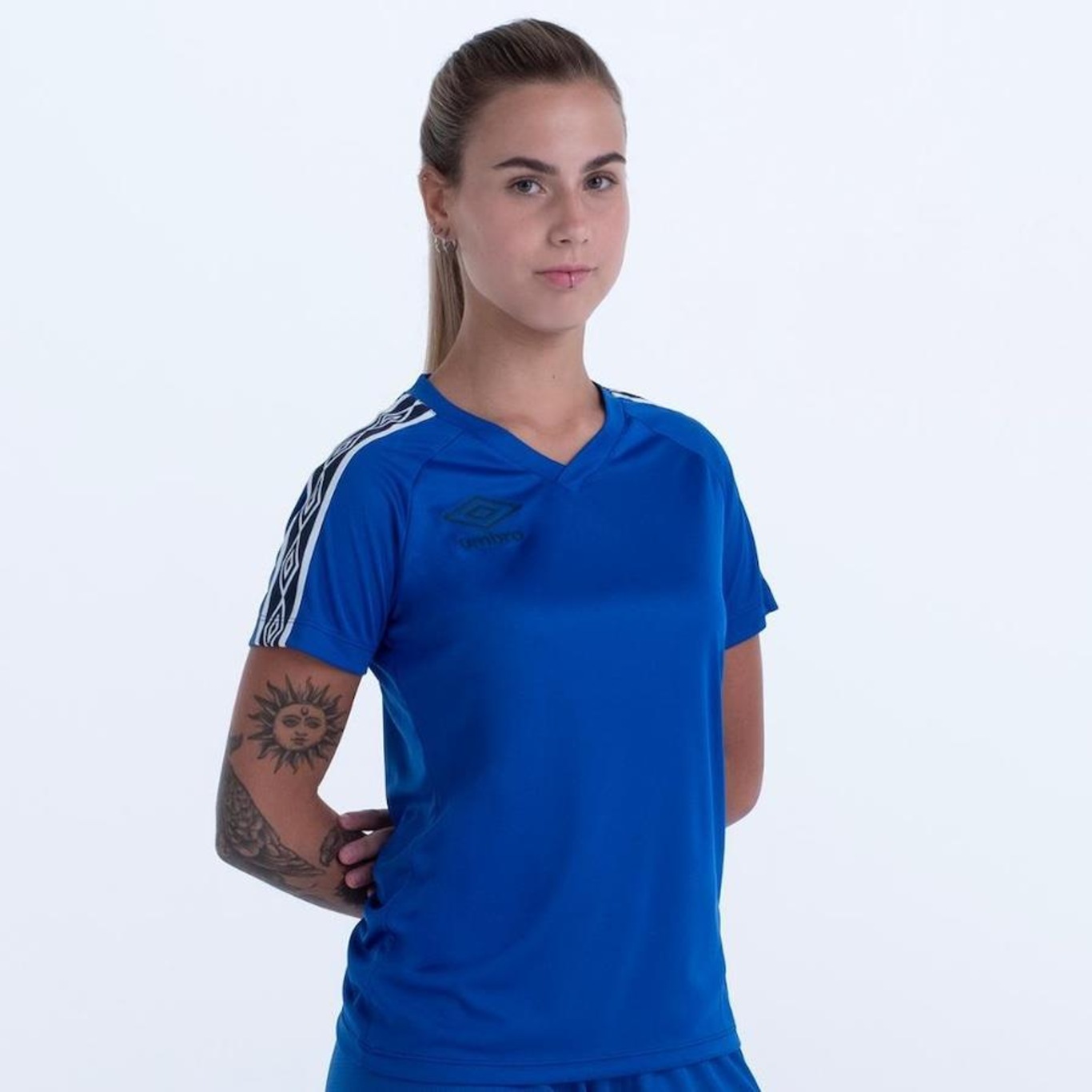 Camisa Umbro Traditional Tape - Feminina - Foto 1