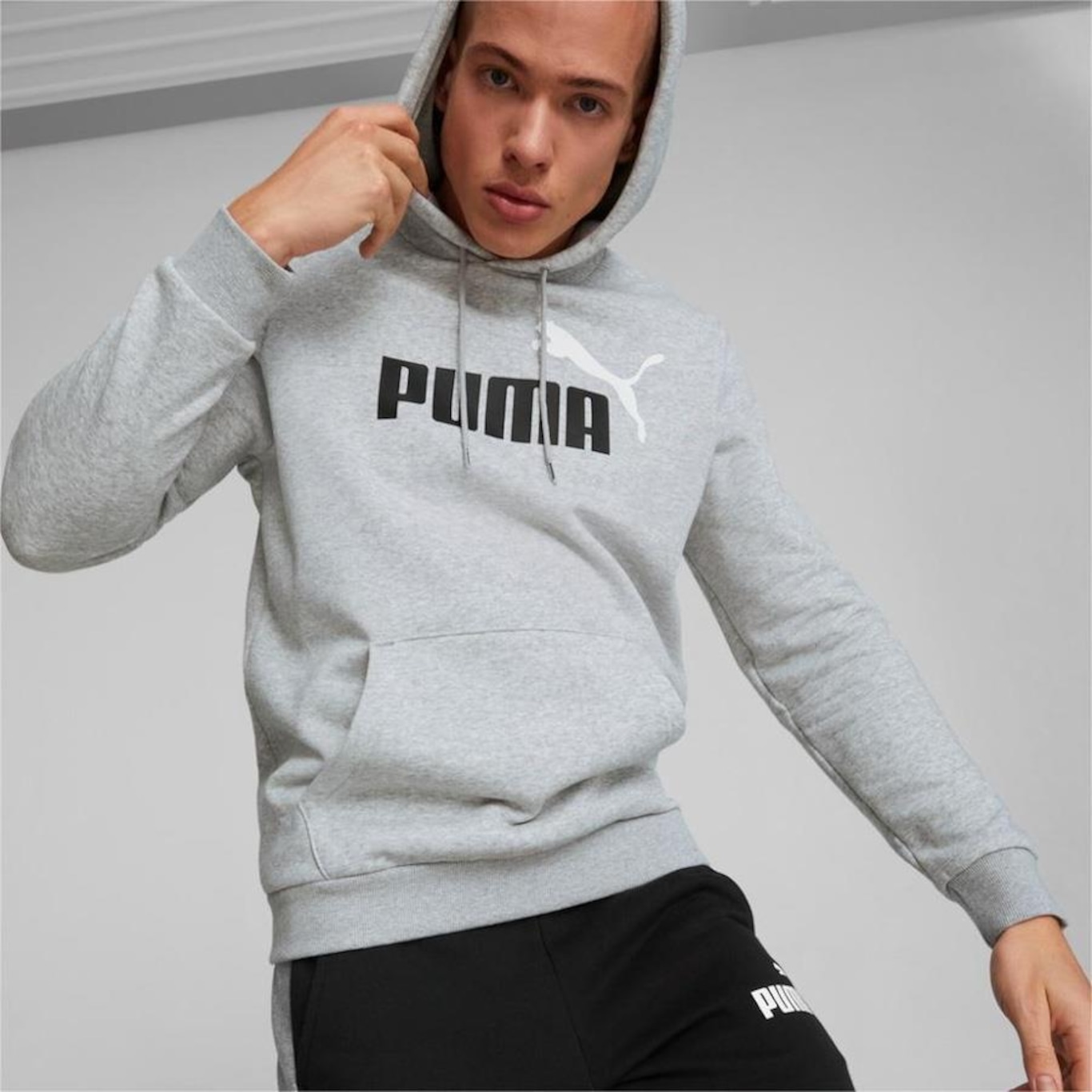 Blusão de Moletom Puma Canguru Ess+ 2 Col Big Logo Light Gray Heather - Masculino - Foto 5