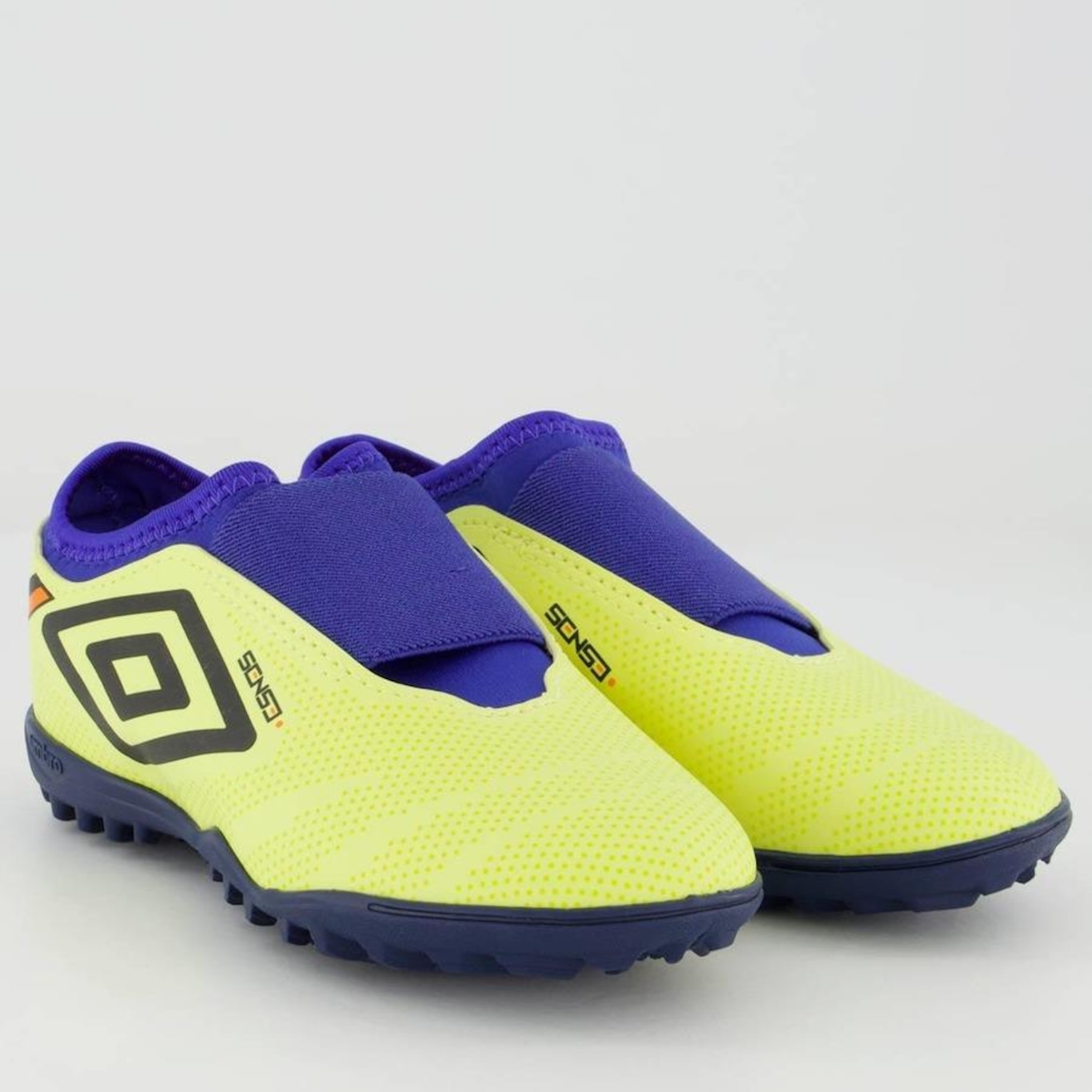 Chuteira Society Umbro Sense Kids - Infantil - Foto 2