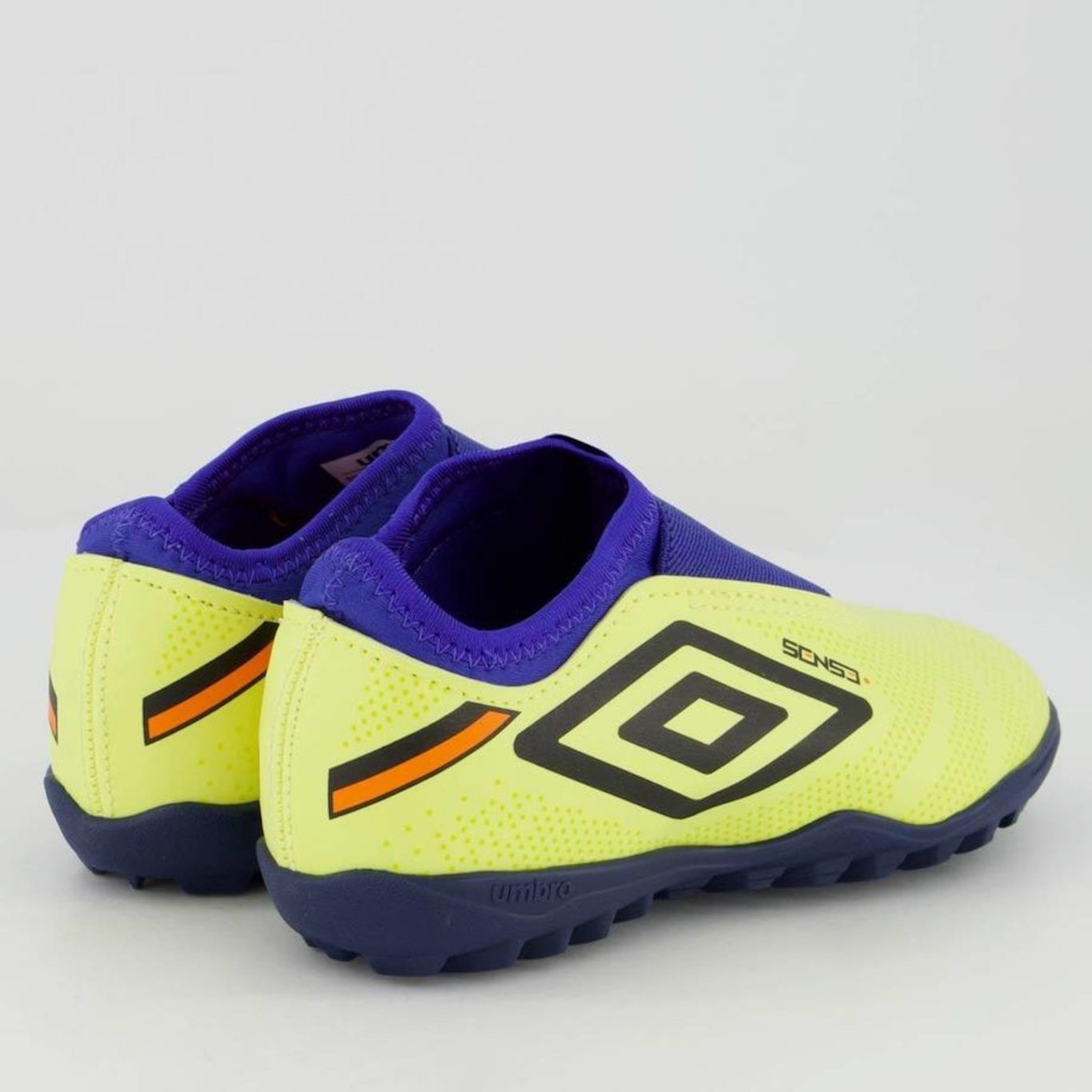 Chuteira Society Umbro Sense Kids - Infantil - Foto 3