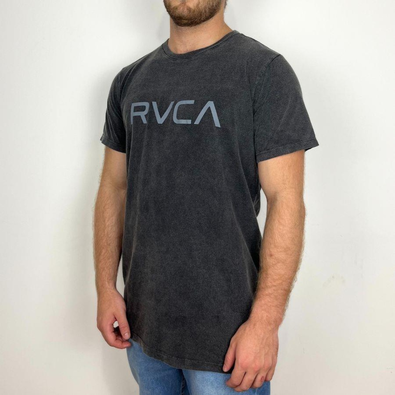 Camiseta Rvca Big Marmorizada - Masculina - Foto 3