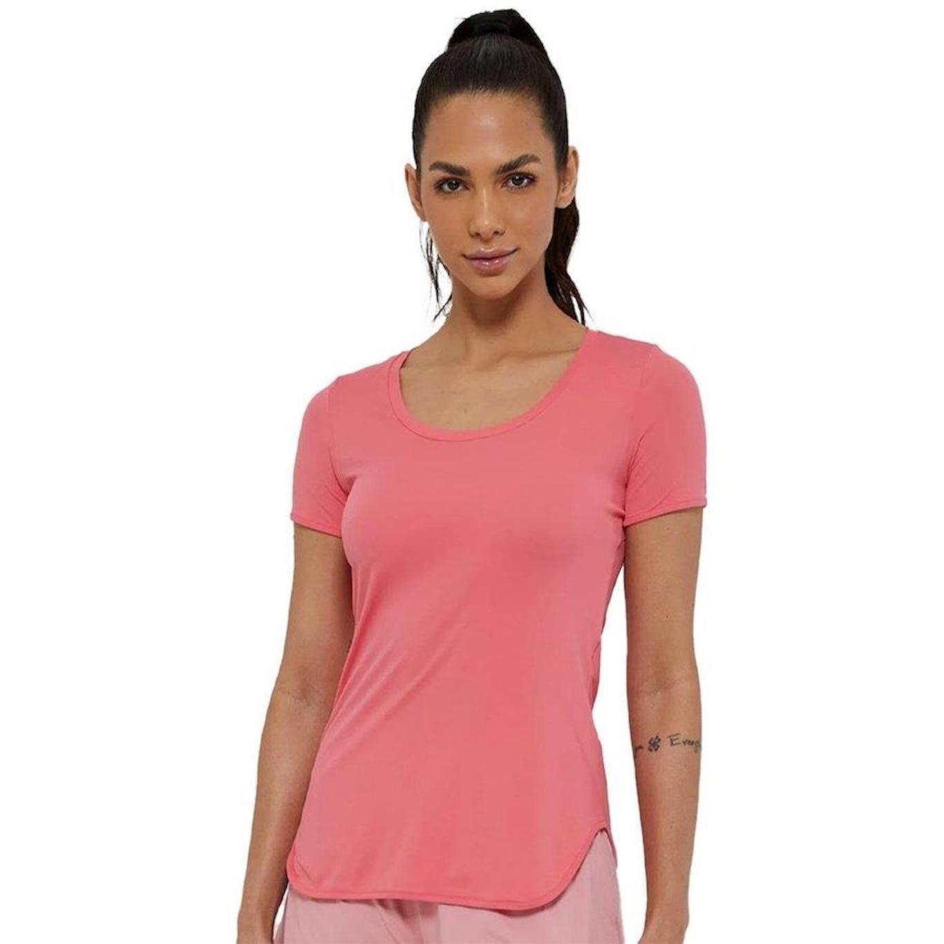 Camiseta Alto Giro T-Shirt - Feminina - Foto 1