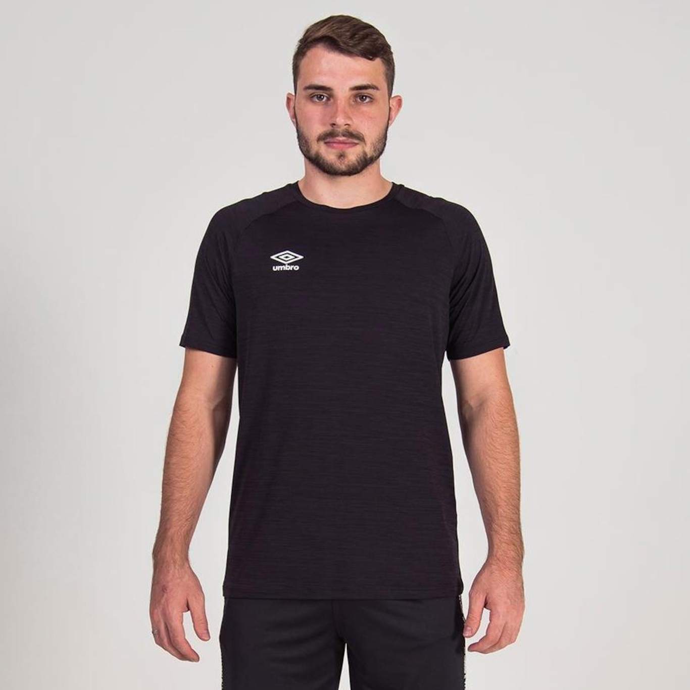 Camiseta Umbro Blend Tape - Masculina - Foto 1