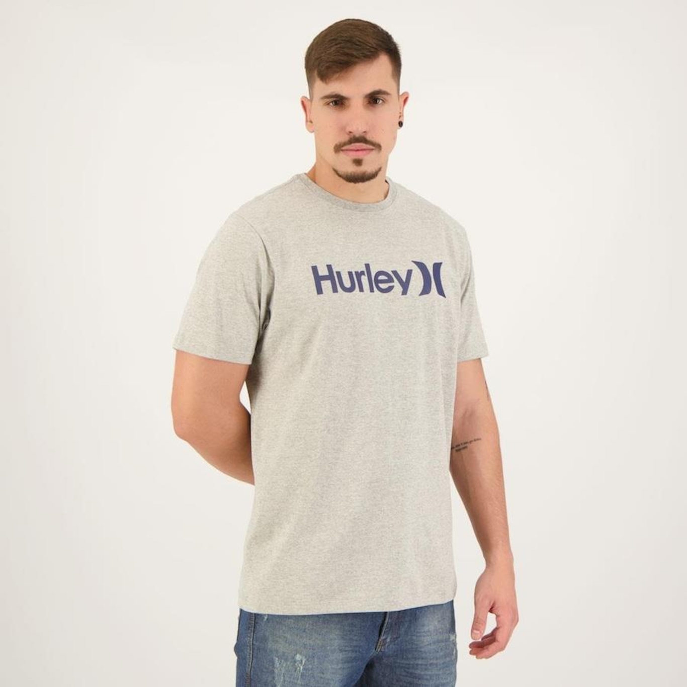 Camiseta Hurley Only Solid - Masculina - Foto 2