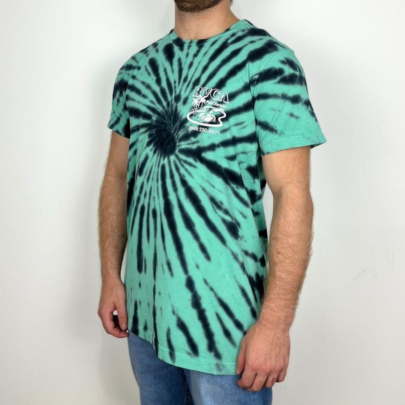 Camiseta Rvca Pool Service Tie Dye - Masculina - Foto 3