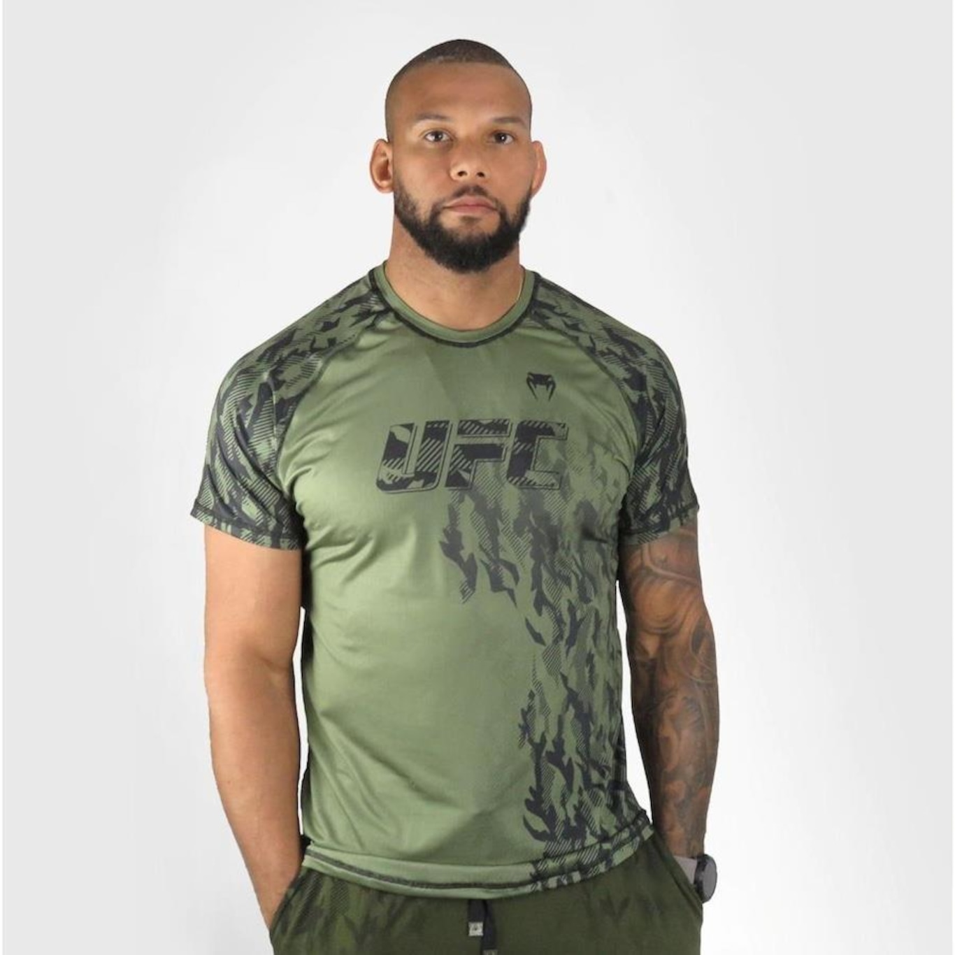 Camiseta Venum UFC Authentic Fight Week Men''''S Performance Short Sleeve -  Masculina
