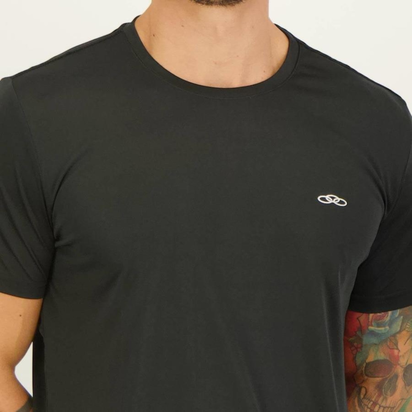 Camiseta Olympikus Essential Mc Uv15+ - Masculina - Foto 4