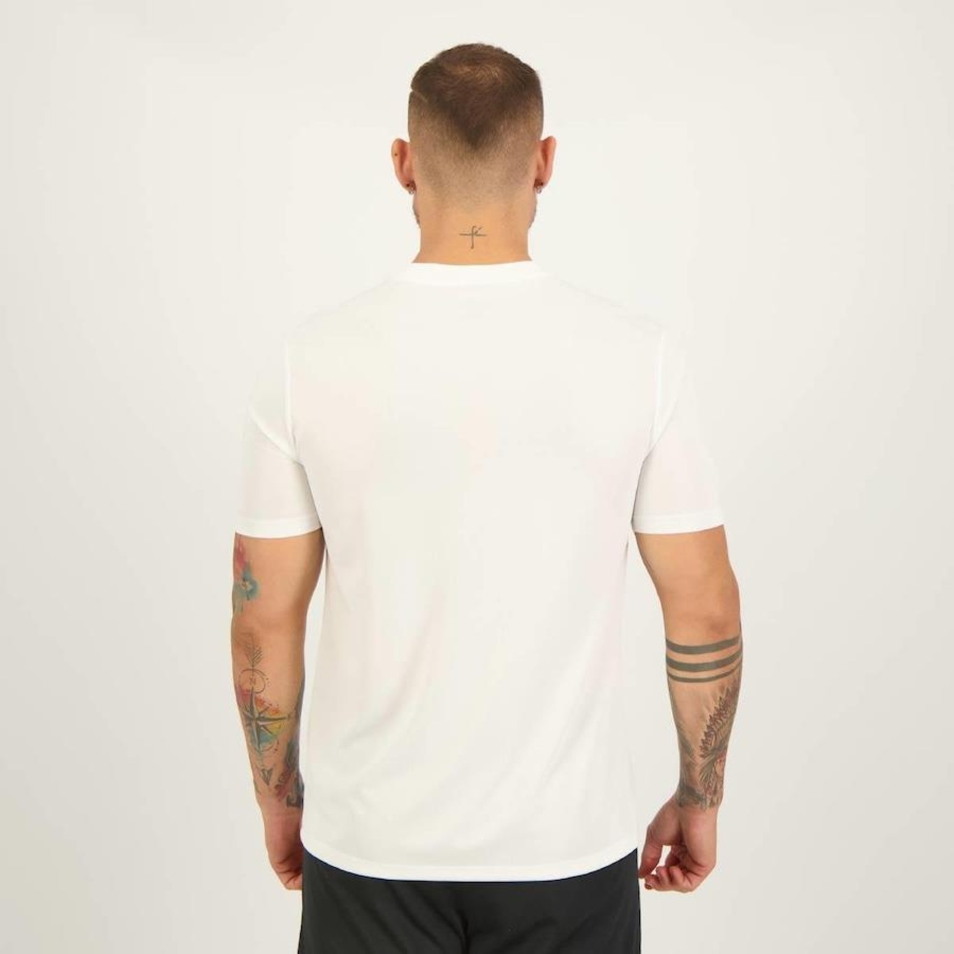 Camiseta Umbro Digital Diamond - Masculina - Foto 3