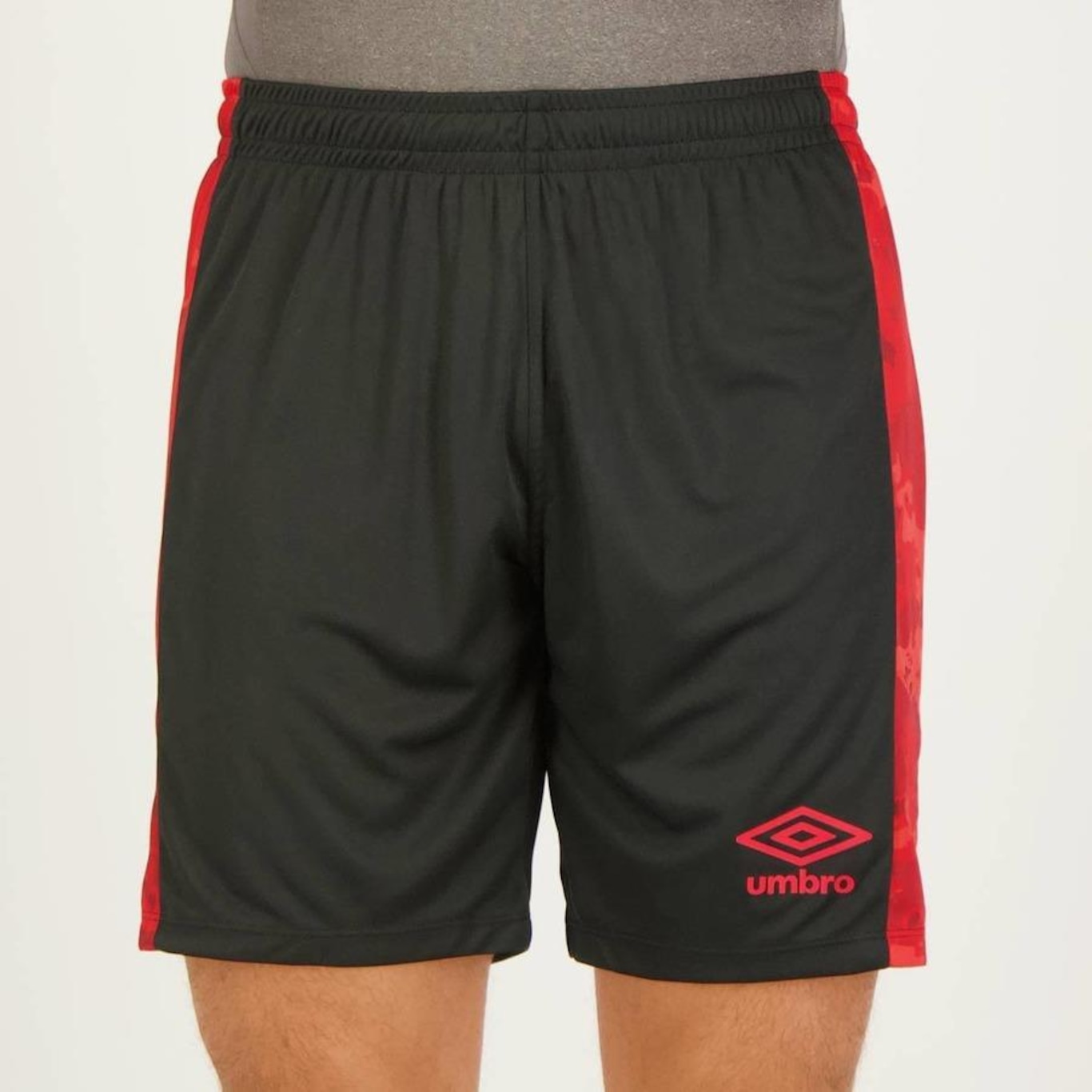 Calção Umbro Camuflagem - Masculino - Foto 1