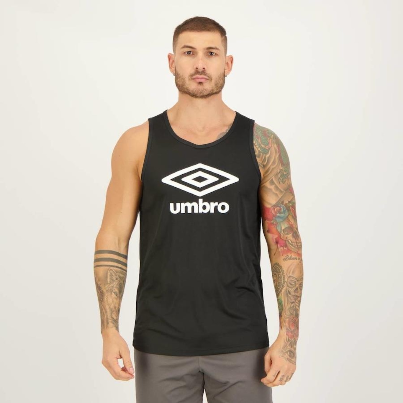 Camiseta Regata Umbro Essential Diamond - Masculina - Foto 1