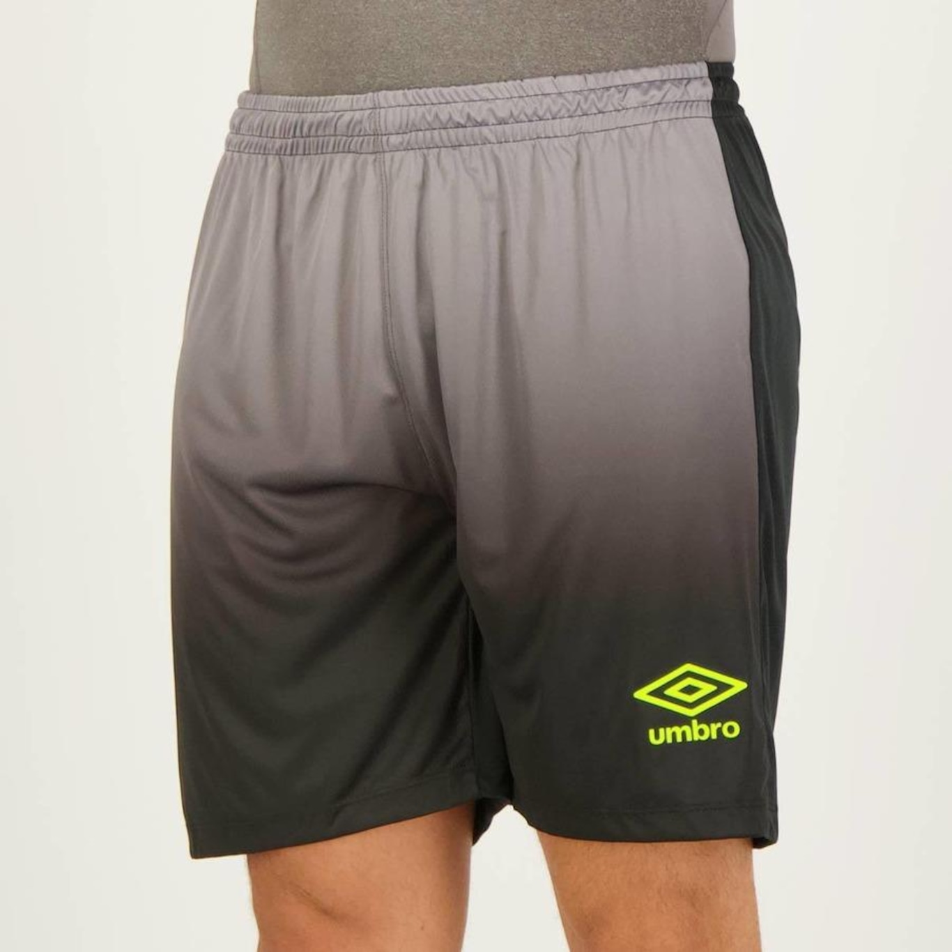 Calção Umbro Twr Degradê - Masculino - Foto 3