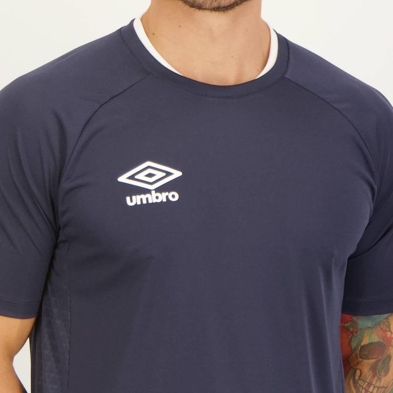 Camiseta Umbro Play Diamond - Masculina - Foto 4