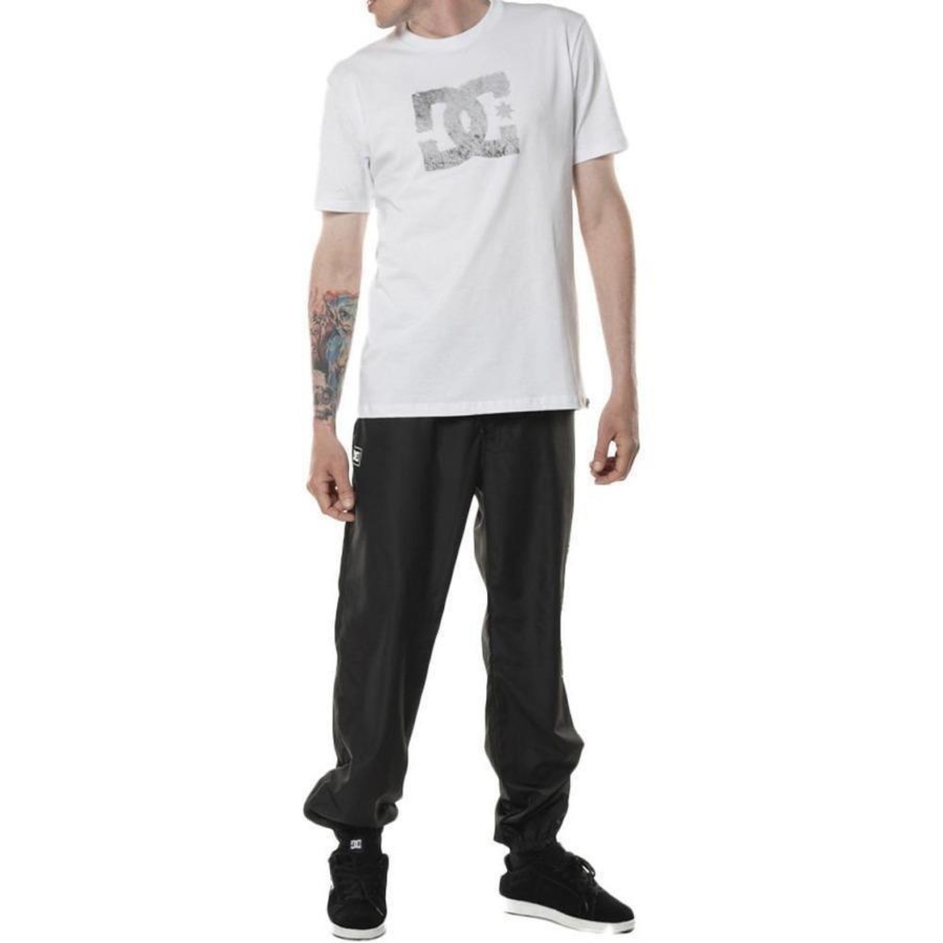 Camiseta Dc Shoes One Time Sm24 - Masculina - Foto 4