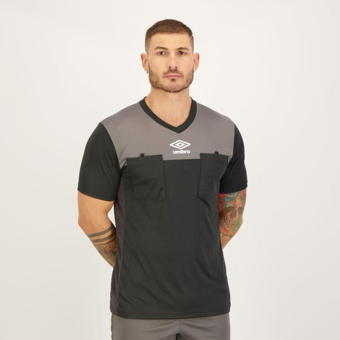 Camiseta Umbro Arbitro - Masculina - Foto 2