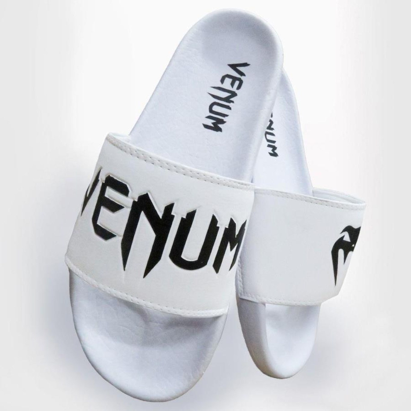 Chinelo Slide Venum Classic - Adulto - Foto 4