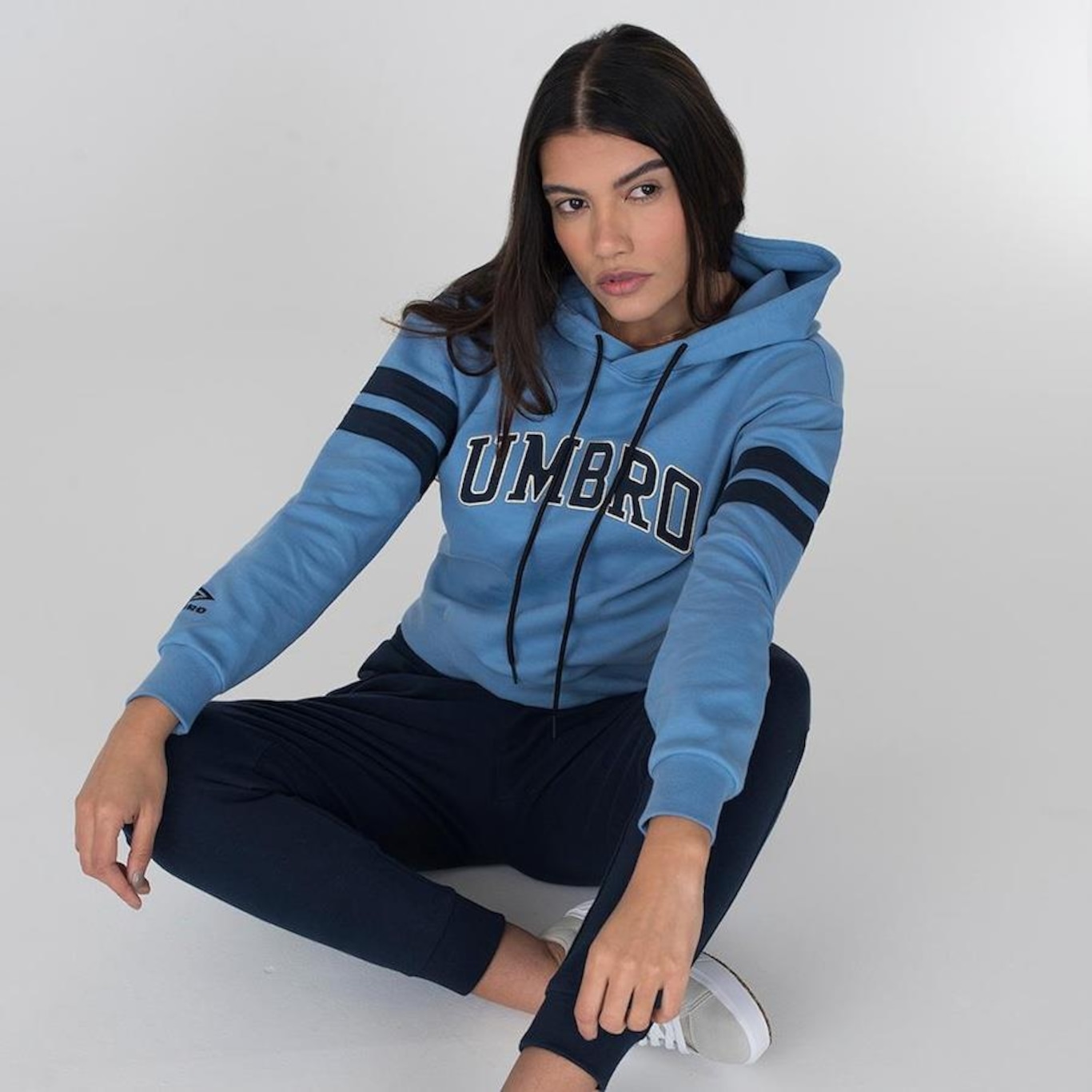 Blusão com Capuz Umbro College Concept - Feminino - Foto 3