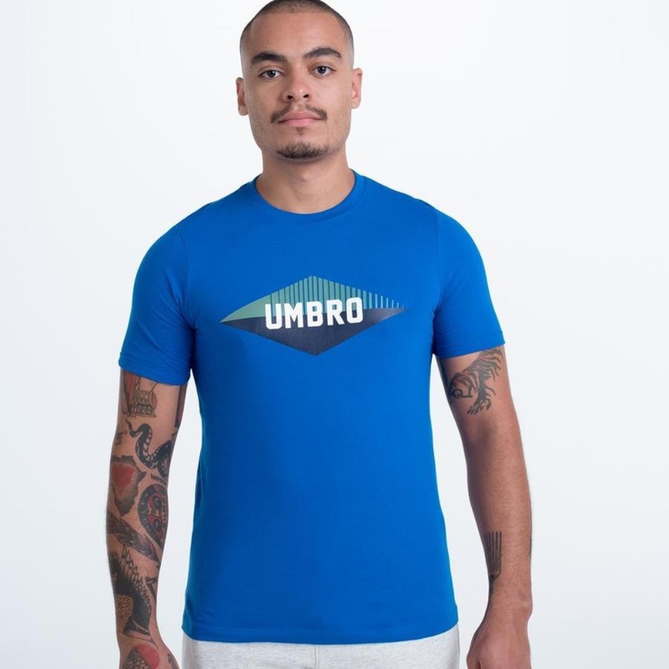 Camiseta Umbro College D Split - Masculina - Foto 1