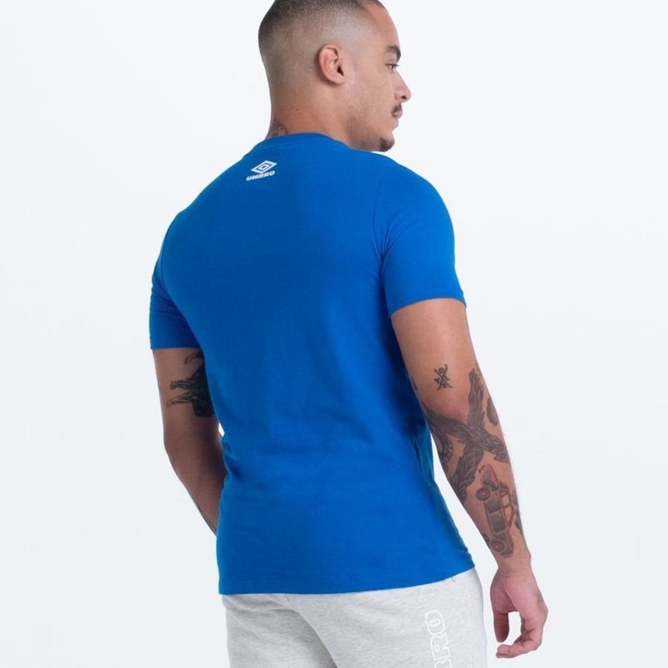 Camiseta Umbro College D Split - Masculina - Foto 2