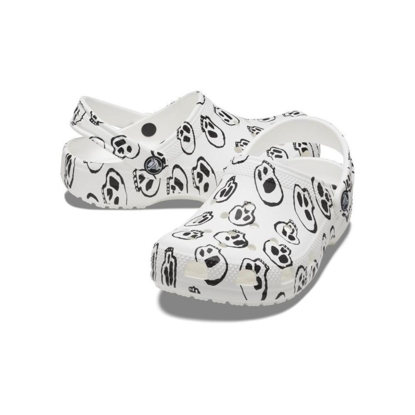 Sandália Crocs Classic Skull Print Clog K - Unissex - Foto 4