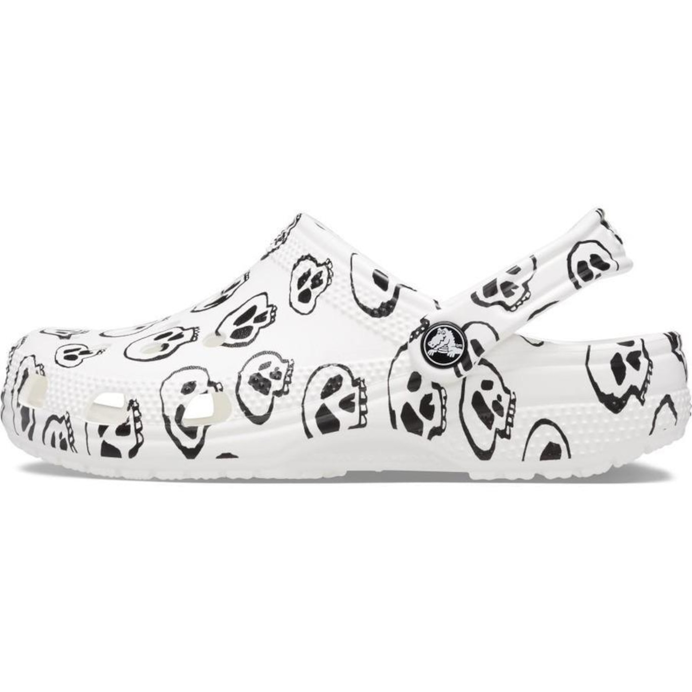 Sandália Crocs Classic Skull Print Clog - Unissex - Foto 3