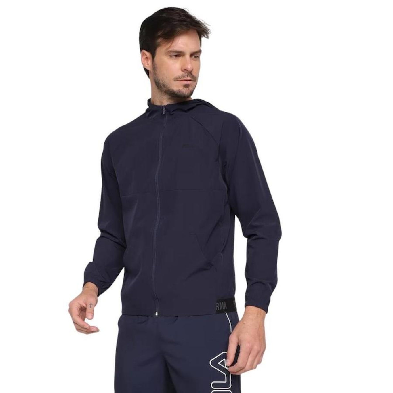 Jaqueta Corta Vento com Capuz Fila Sport - Masculina - Foto 1