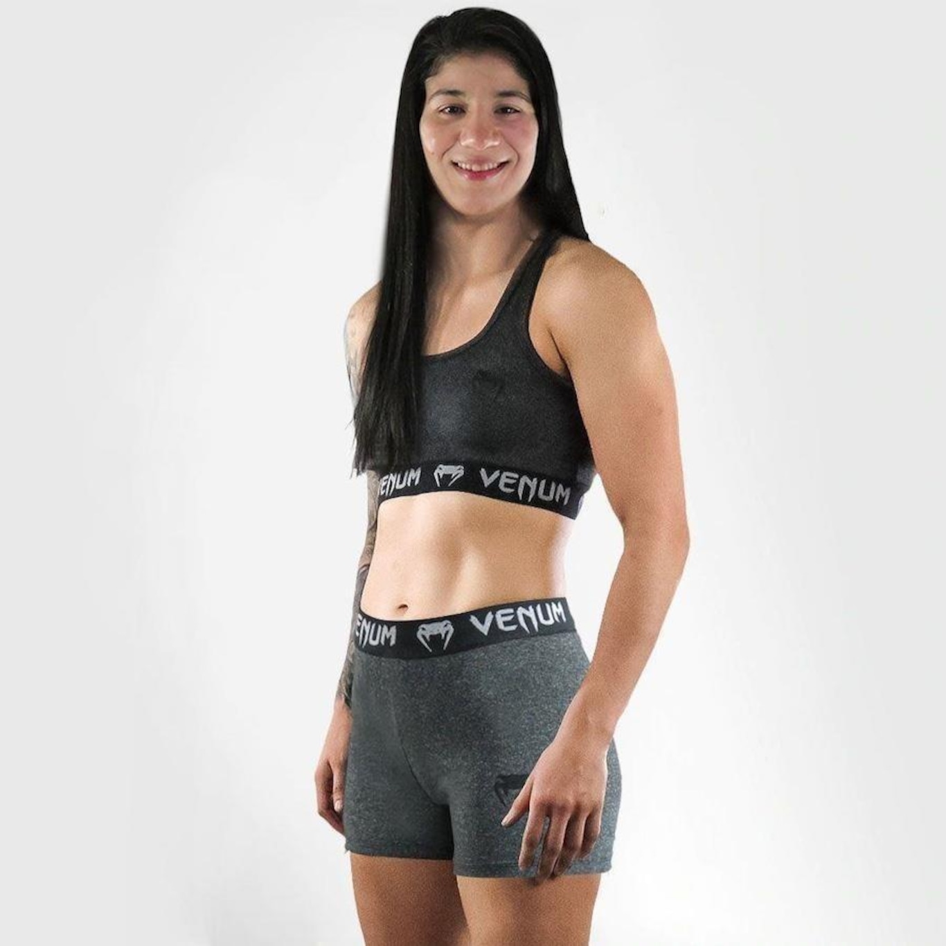 Shorts Venum Elegant Dark - Feminino em Promoção