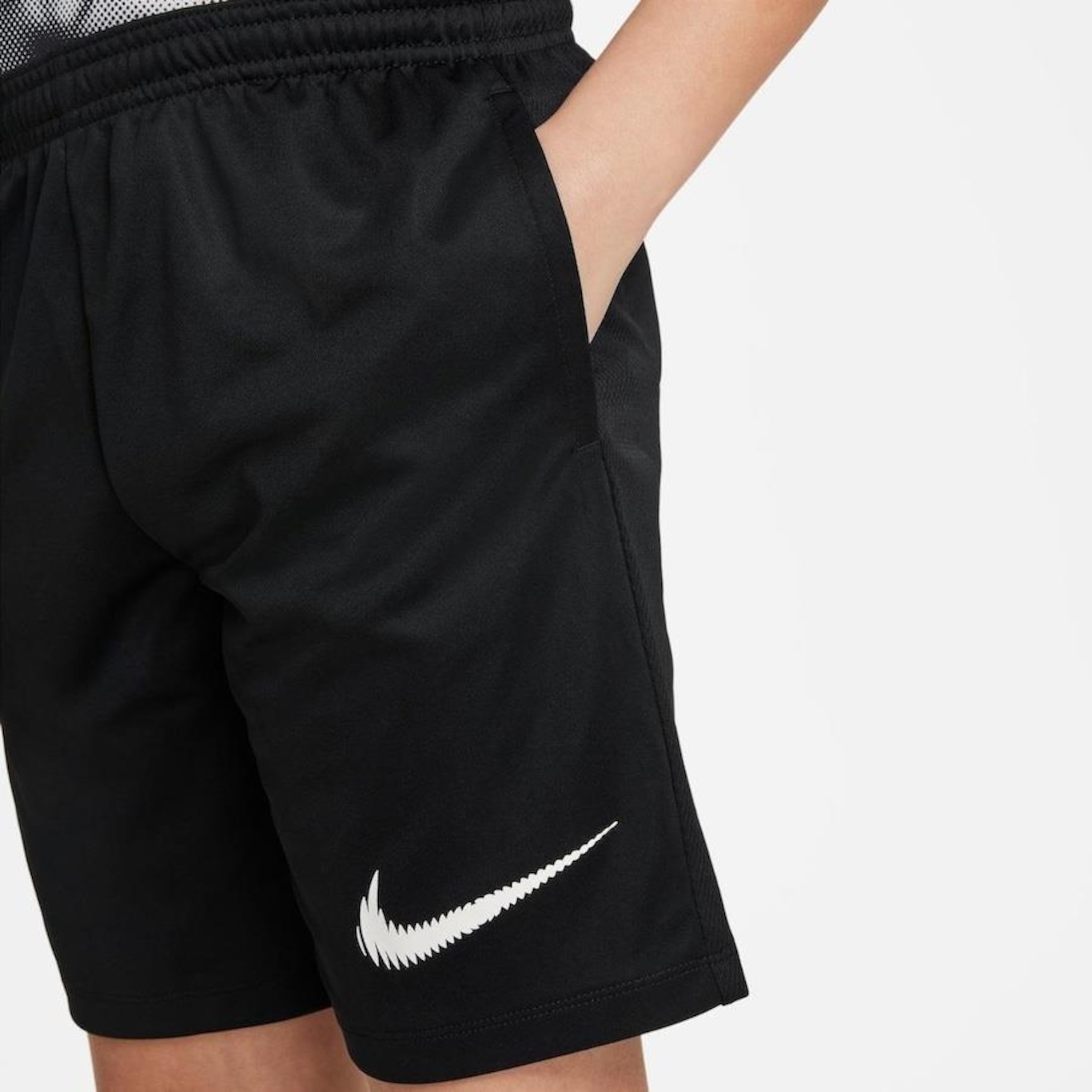 Shorts Nike Tempo - Infantil em Promoção