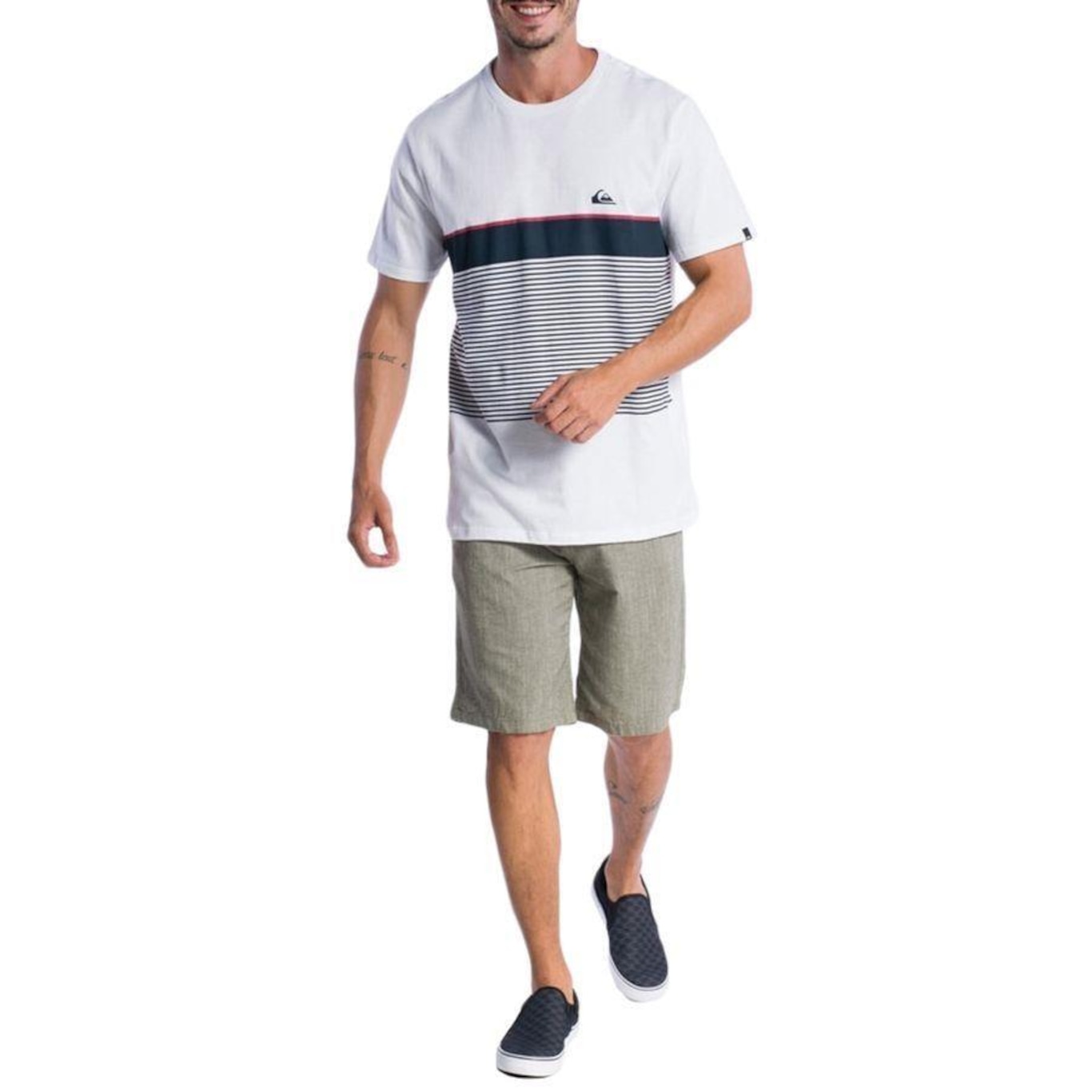 Camiseta Quiksilver Tijuana - Masculina - Foto 4