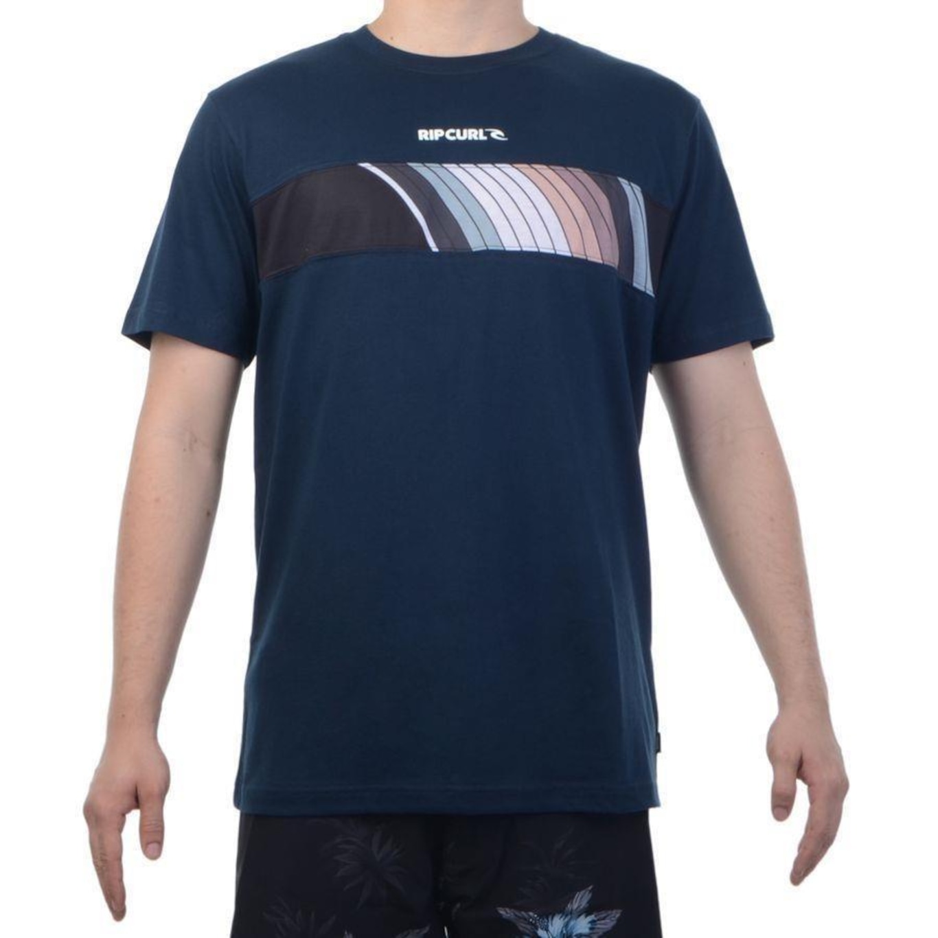 Camiseta Rip Curl Especial Surf Revival - Masculina - Foto 2