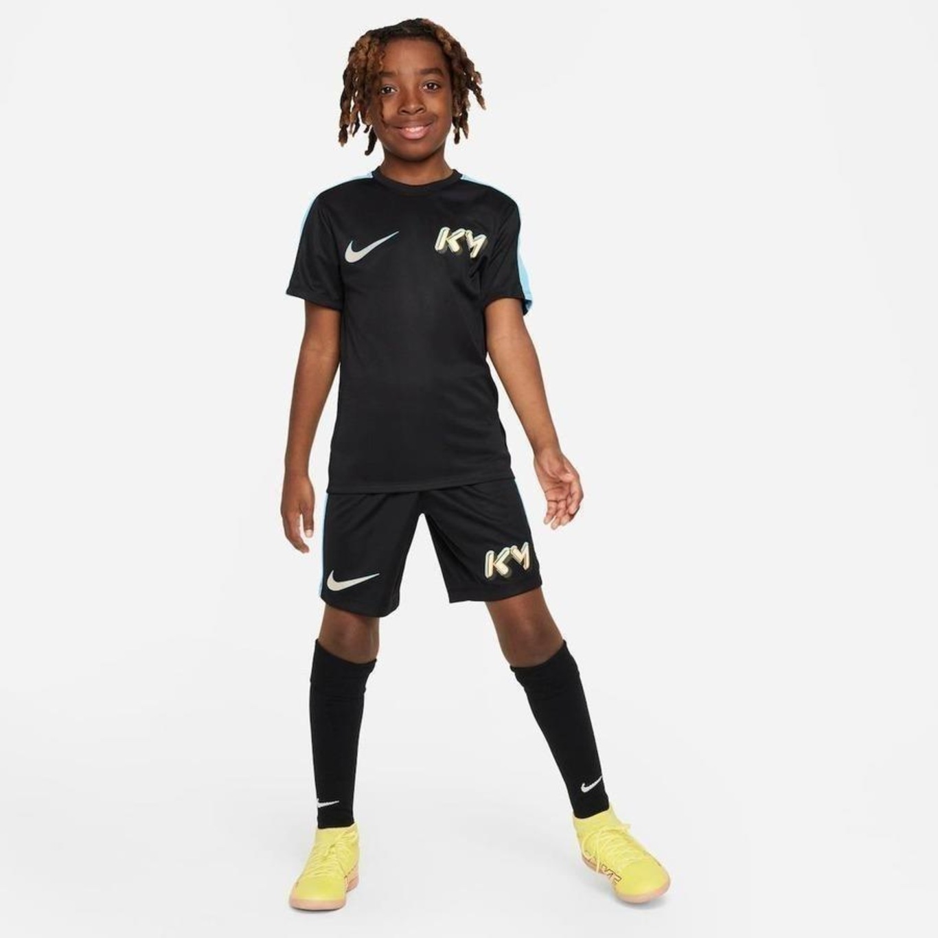 Black nike best sale football kit